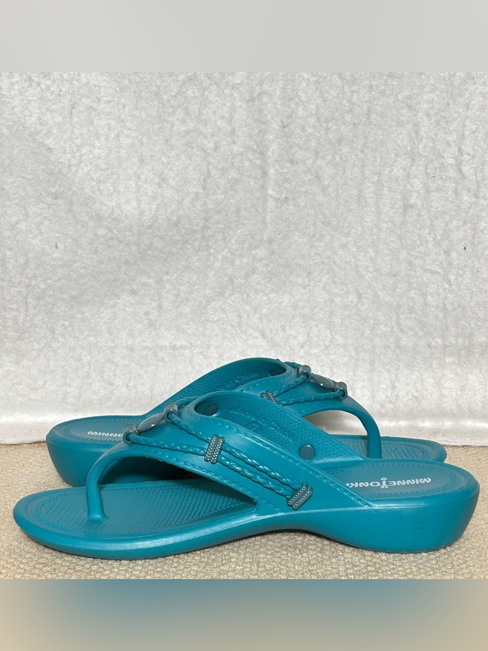 Minnetonka Womens Turquoise Silverthorne Prism Thong Slide Slip On Sandals SZ 7 - Picture 8 of 12